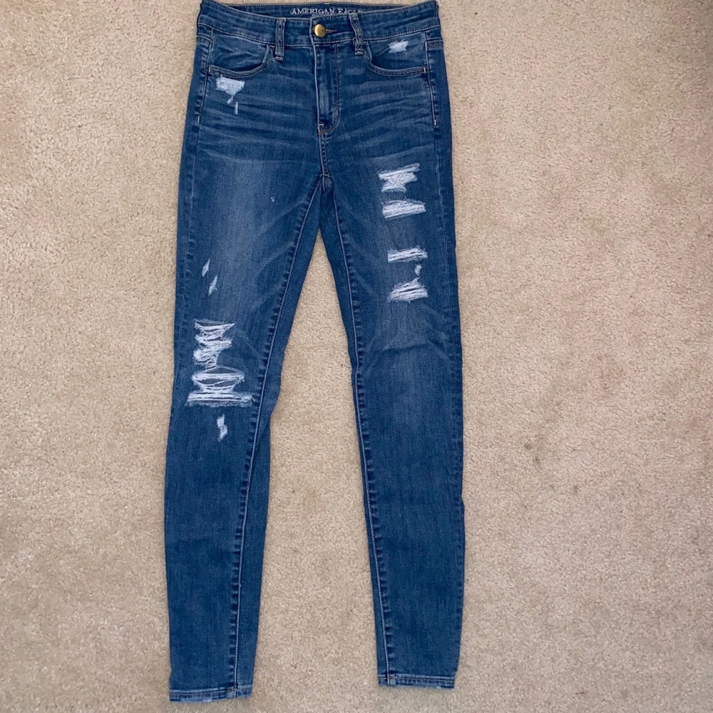 American Eagle Hi-rise jeans